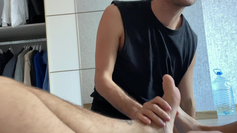 Harry_Jen: Harryjen kaki fetish kaki rakan sebilik
