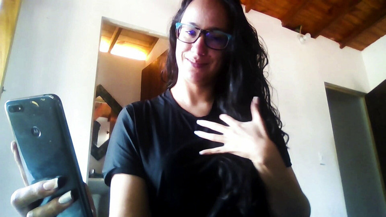 Nathalieprez4: Latin Girl Busted in Doing a Vid for Her BF