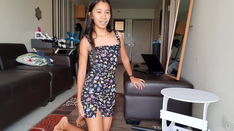 creamberryfairy: Ateşli Asyalı hizmetçi sikiliyor