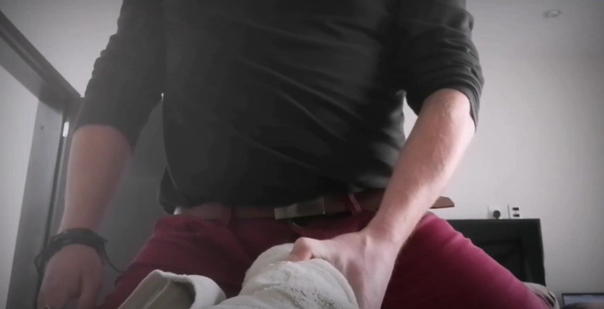 Dirty Talking Guy: Zábava při šukání hračkou