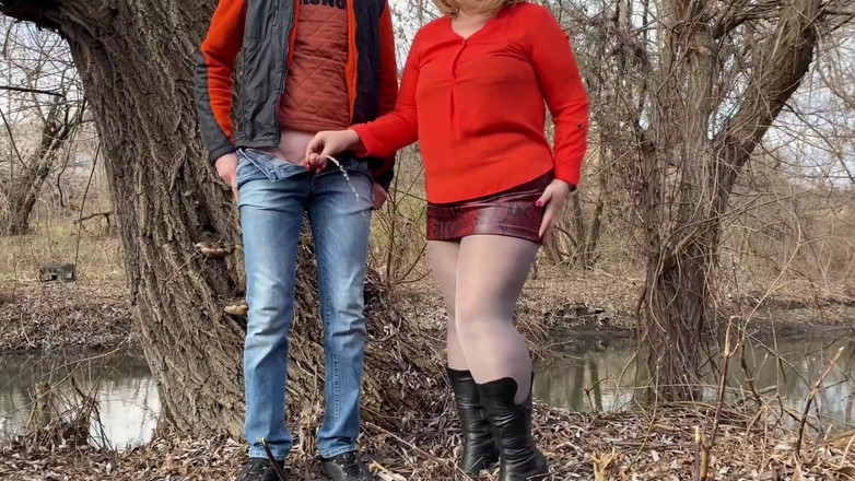 OurFetishLife: 오줌 싸는 시어머니와 사위