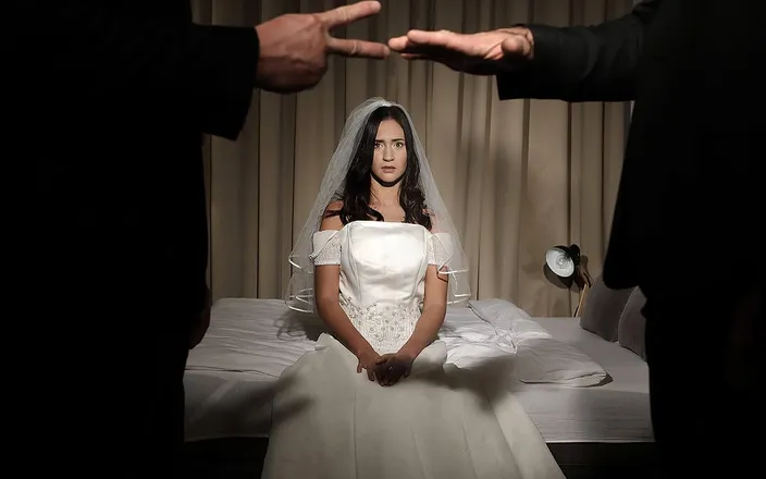 Dark Room VR: Do as You’re Told, Wife!