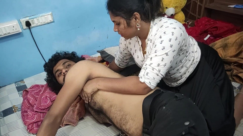 Vaishnavysharunraj: Long Lip Lock with Step Sister in Bedroom