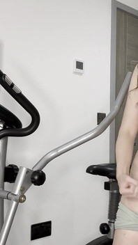 Gym Girl JOI