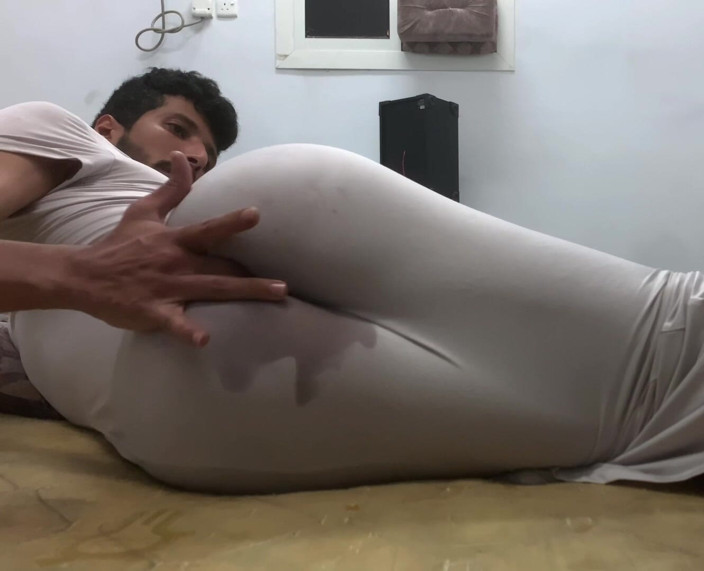 VerticalArgument4: Tight Dress