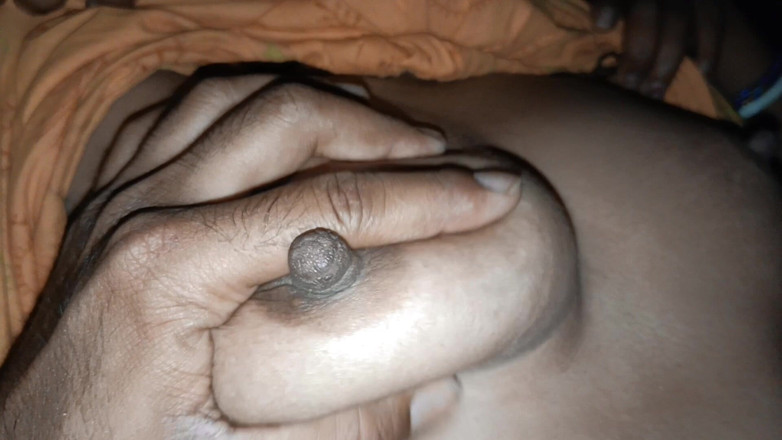 Yours manisa: Втамовував спрагу сексуальної невістки села. Сільська сексуальна бхабхі, гаряча на хінді