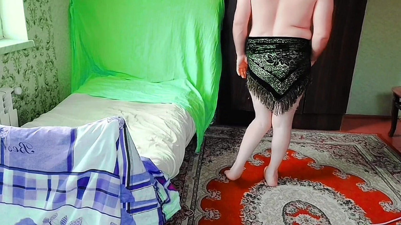 Kitty_Cross: Niegrzeczny Crossdresser tańczy przed kamerą z tak dużą ilością ciepła