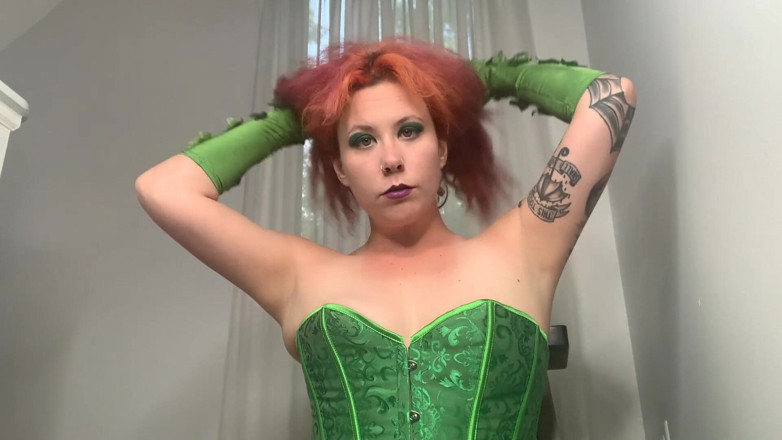 Deanna deadly: Poison Ivy bắt gặp pov robin trêu chọc và kết...