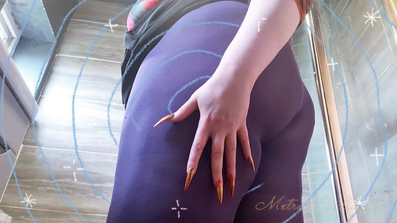 Mxtress Valleycat: Shiny and Nylon