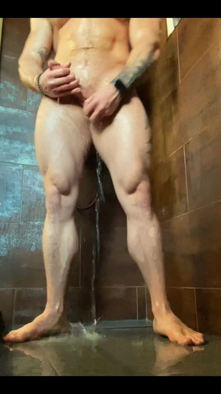 Leo Bayne: Sensación juguetona