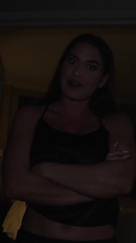 Kendra Heart - Bestfriends Stepmom Gives Friend That Throat