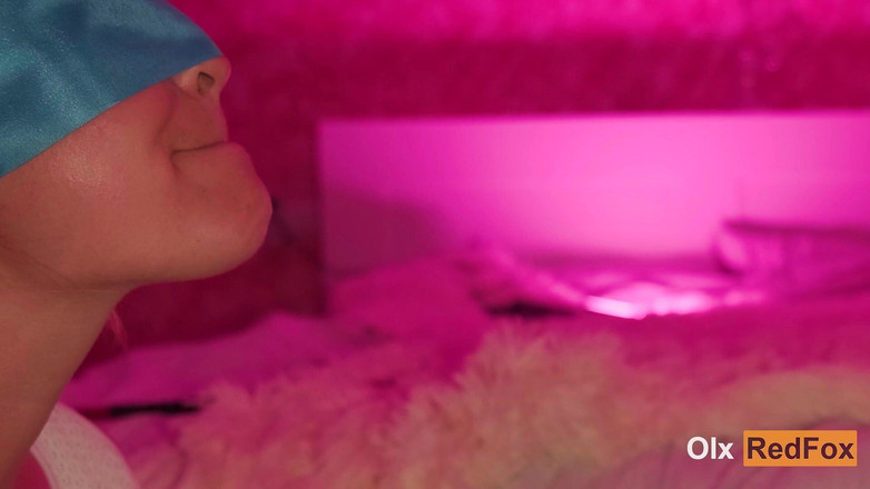 OlxRedFox: 미시 게임으로 나를 속인 의붓여친