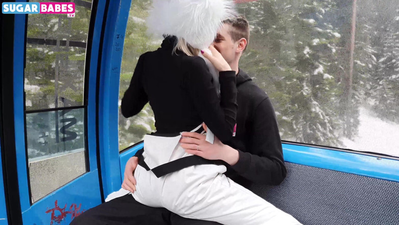 SugarBabesTV: Fuck me on the cable car