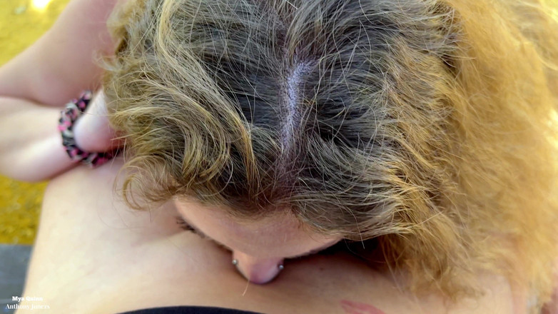 Mya Quinn: Seks dan mandi kencing di taman - deepthroat - kencing - seks di...