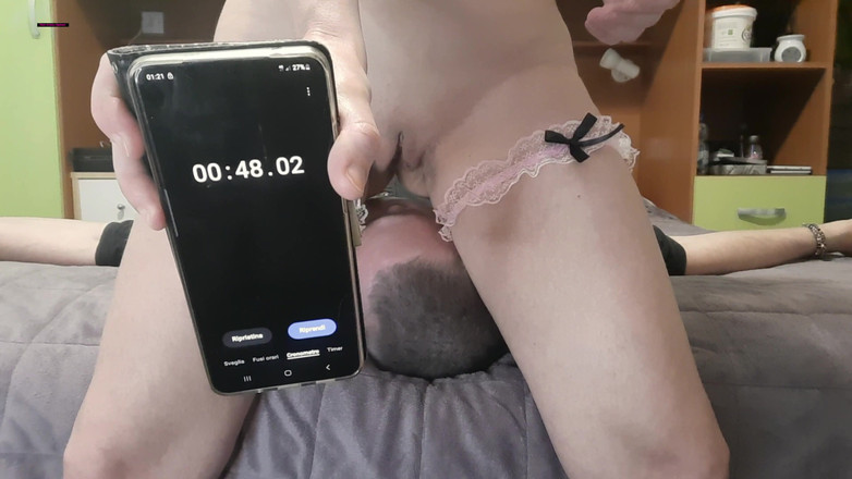 goddess82: Breath Play Under My Shaved Pussy! 4K! 11 Min!