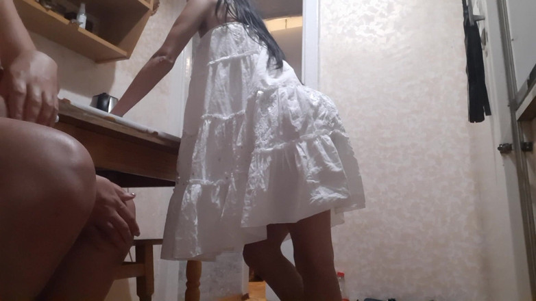 Lesbian-illusion: Một người hàng xóm đến thăm chúng tôi và đụ chúng tôi...