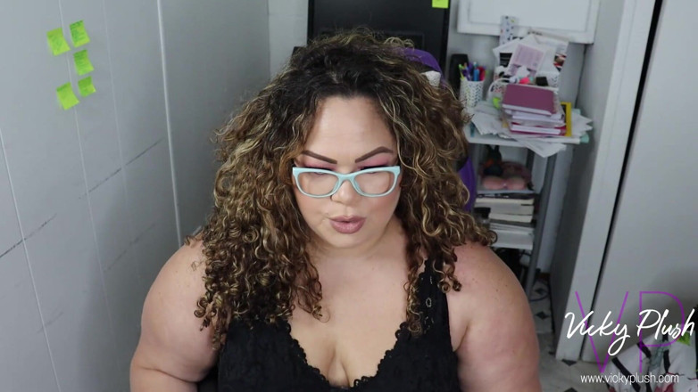 Vicky Plush: Disciplinair overleg