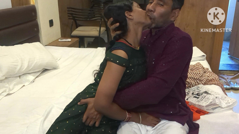 Kirankirati: Bhabhi Ki Chudai Dalam Pakaian Hijau – Seks XXX
