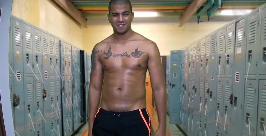 Smoker Master: Alpha boy after playing sports at college went to shower