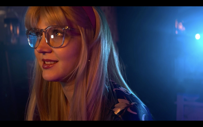 Shawna Panofka: Meine stieftante gibt mir eine besondere massage und ein happy...