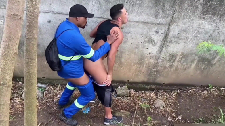 TheBlacKHunterr: Operaio e il suo aiutante