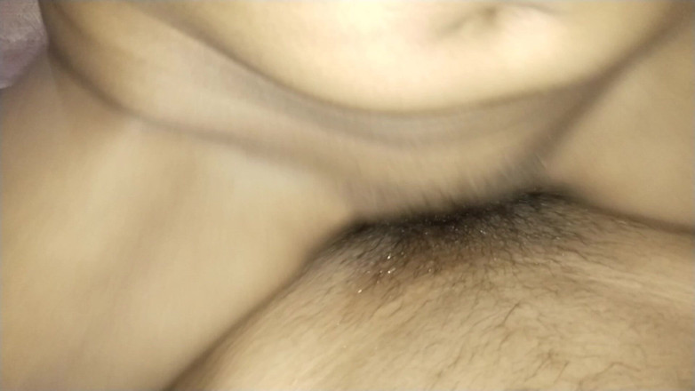 Kavya Sing: Que peut se passer si un couple de demi-sœur sexy...