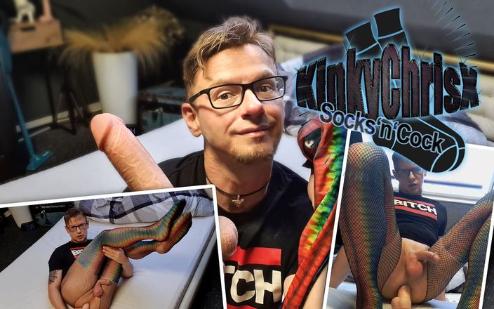 KinkyChrisX: Kinkychrisx - gökkuşağı çorapları ve file külotlu çorap