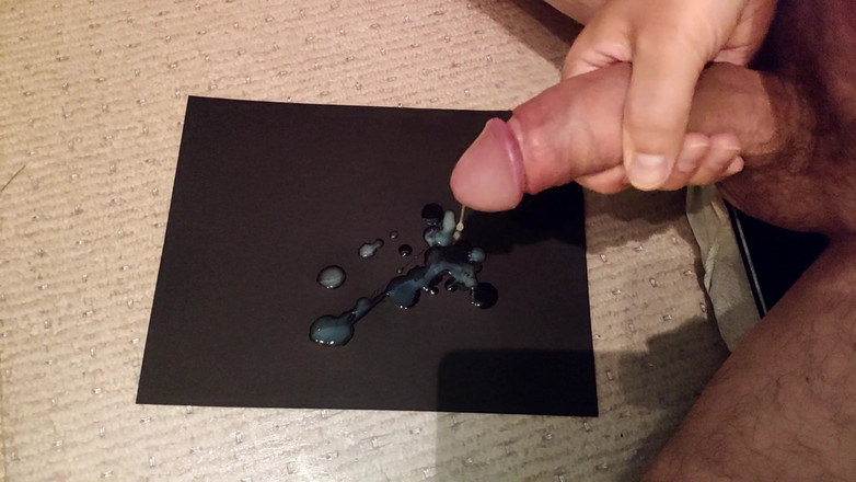 Curved One: Výstřik Na Tvrdé Péro