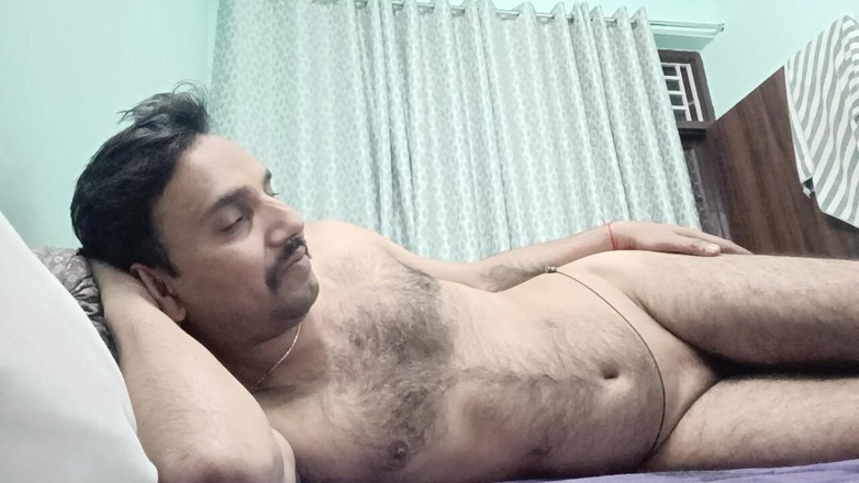 Rajasthani-old-lover: European American Oldman