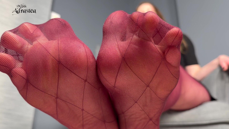 Miss Adrastea: Worship My Fragrant Feet and Cum on My Countdown! - Pantyhose...