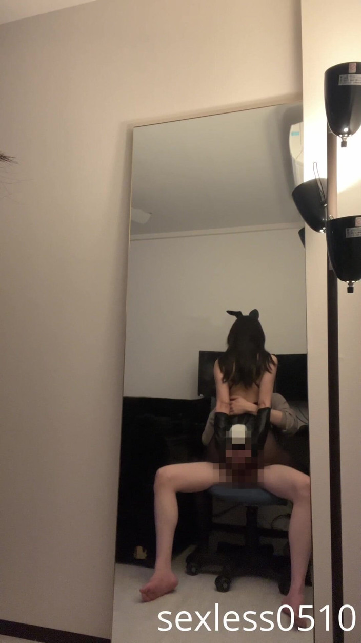 sexless0510: [amateur] Bunny Girl's Sweet Hug and Fellatio