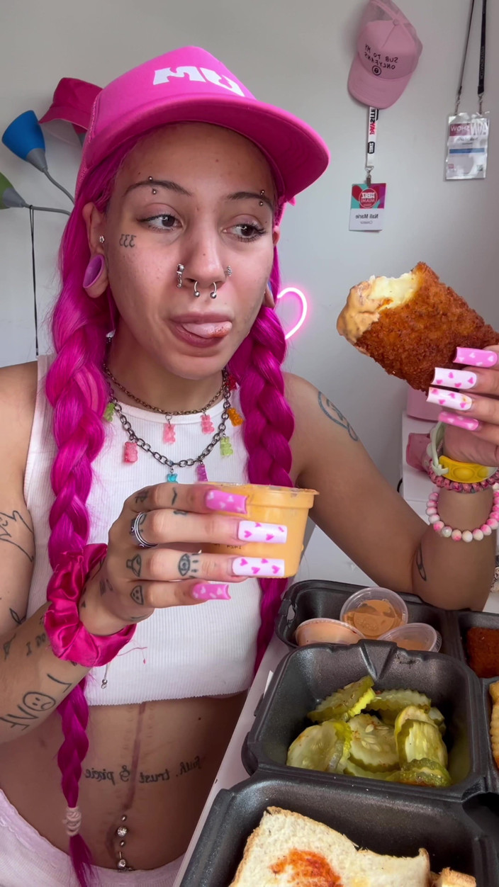 Nali Marie: Eating Mukbang Sploshing Huge Meal Overeating Chicken Cheese Facestuffing Girl...