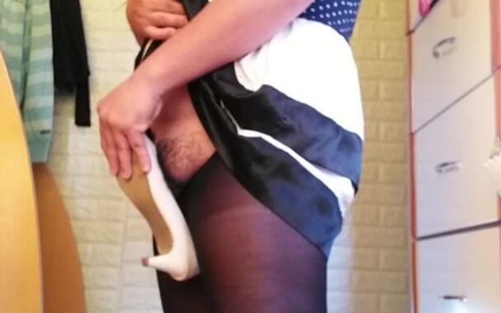 Kit19881127: Sissy transvestiert 12