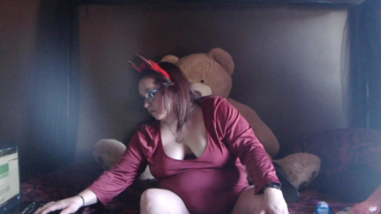 SexyNEBBW: Kamera langsung awek montel seksi Halloween