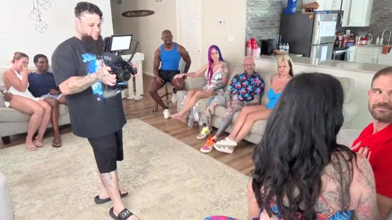 Dom Cruise: Couples Who Cum Together, Stay Together a Live Orgy Show
