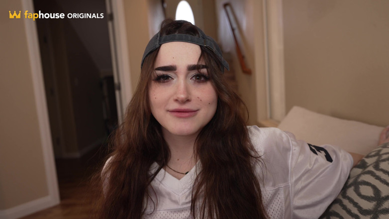My POV Fam: College Girl Needs to Win the Bet