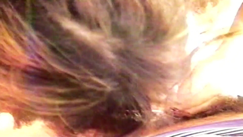 Ardientes69: 我妻子的妹妹喜欢在我们一个人的时候吮吸我的鸡巴