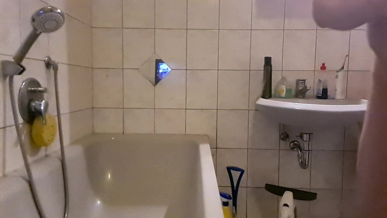 Alpin316: Nice Piss in Glass in Slo-Mo and Then My Own...