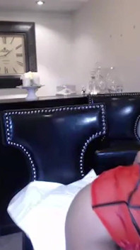 Busty Asian MILF Maxine X Squirts on Cam!