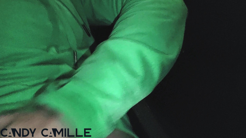 Candy Camille: Menjadi nakal di Uber