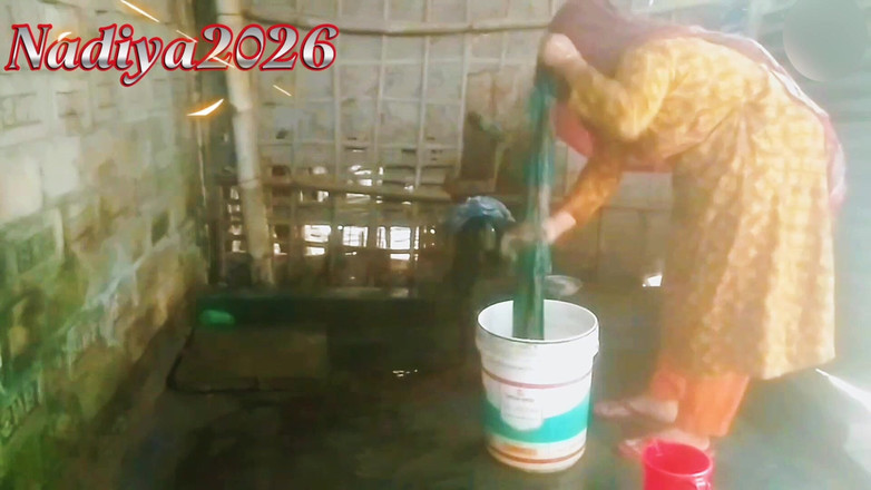 nadiya2026: Come fa Ami a fare una doccia in bagno?