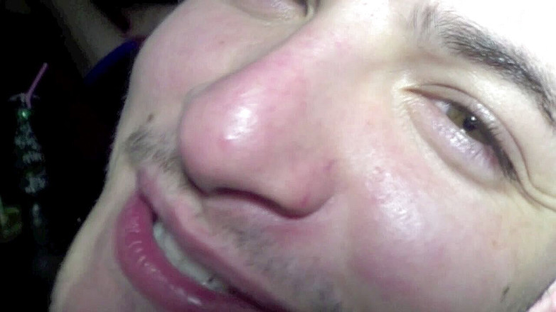 FIRST SEX EXPERIENCE WITH BOY: Velká orgie s gay bisexuálem a vygn hetero chloupky