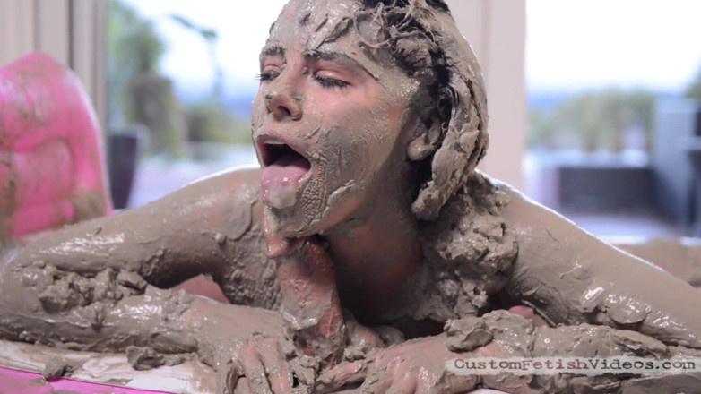 Anatomik Media: Adriana Chechik Sexual Mudbath