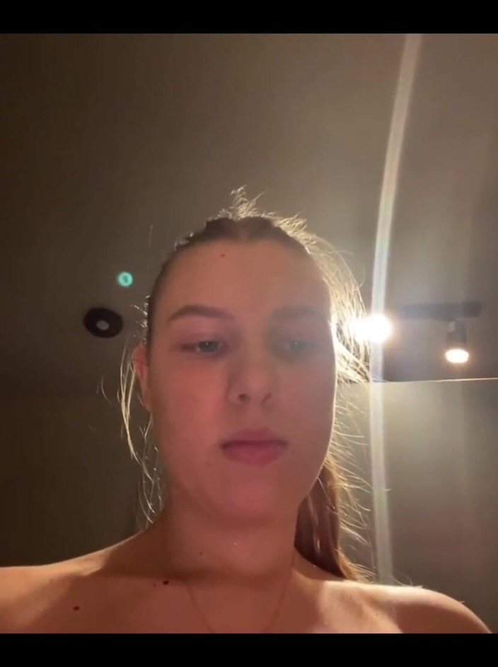 JuiceLussie: सार्वजनिक रूप से पहली बार फुहार