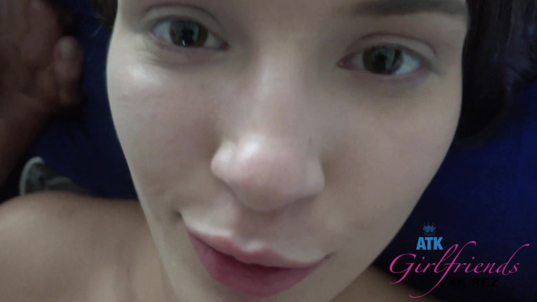 ATK Girlfriends: Kỳ nghỉ ảo