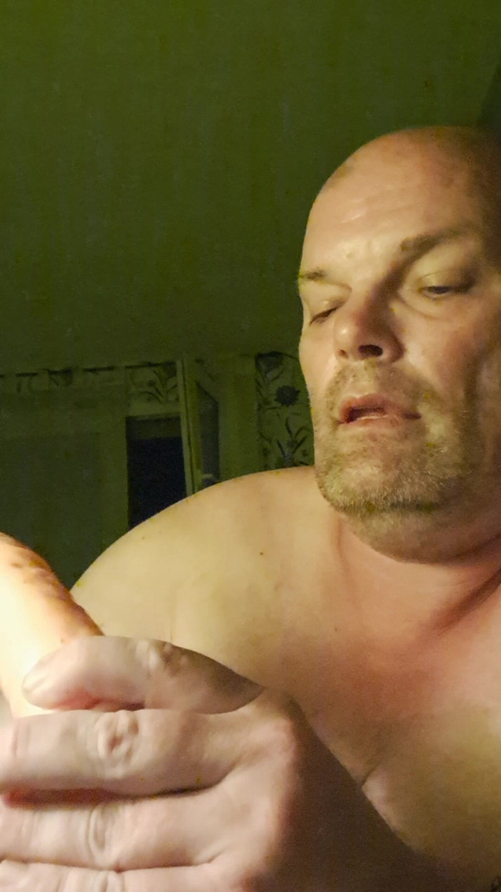Fickspecht: The Ass Fucking Continues for the Slut