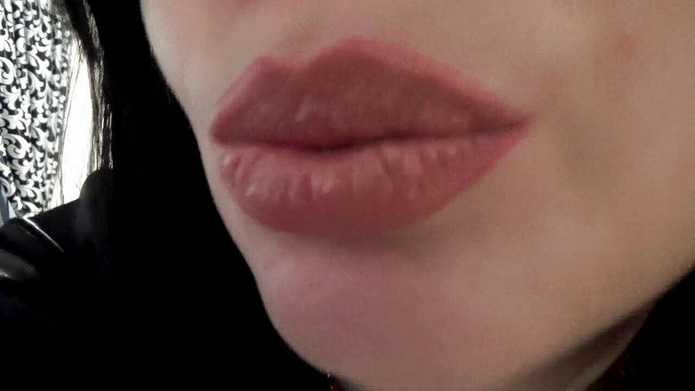 Goddess Misha Goldy: Twoja żona przekształca się w superłożynę