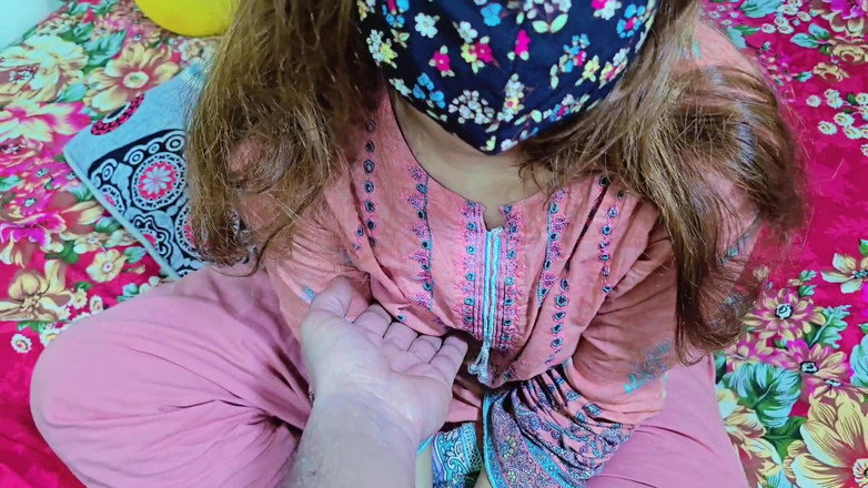 Faryal: Real india bhabi devar sexo claro hindi sucio hablar sucio