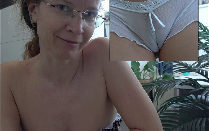 Annika Rose: Zuerst Rasieren, Damit Das Cameltoe Richtig Hervorsticht