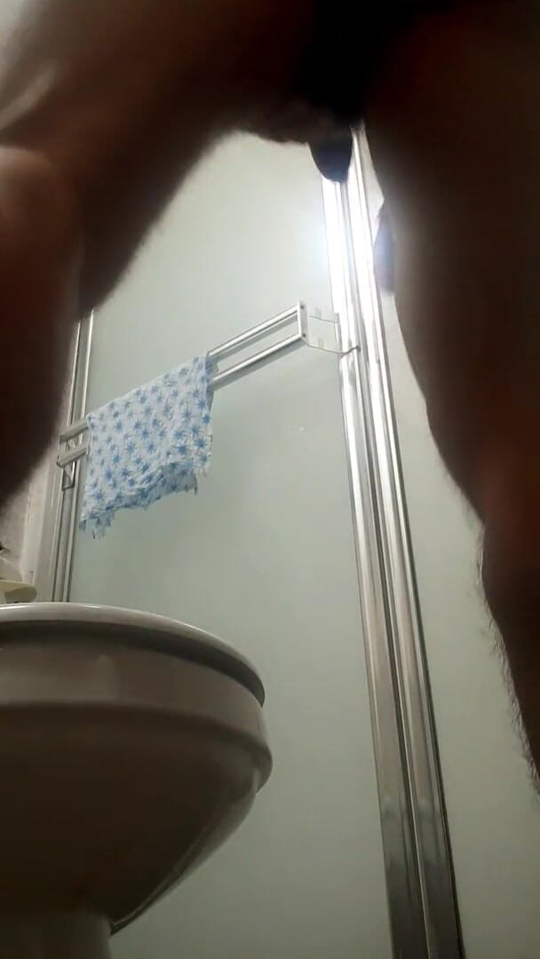 Borilasu: Borila horny and naked in bathroom because smell of man....